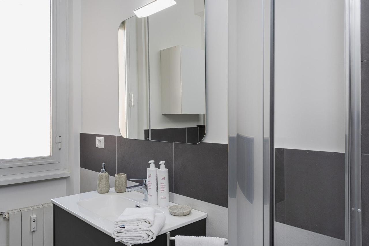 Contemporary Apartment In Sturla By Wonderful Italy Genova Kültér fotó