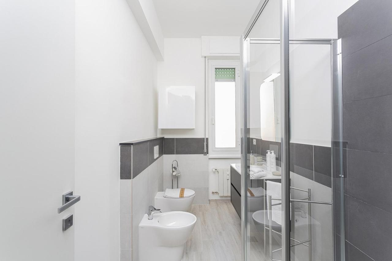Contemporary Apartment In Sturla By Wonderful Italy Genova Kültér fotó